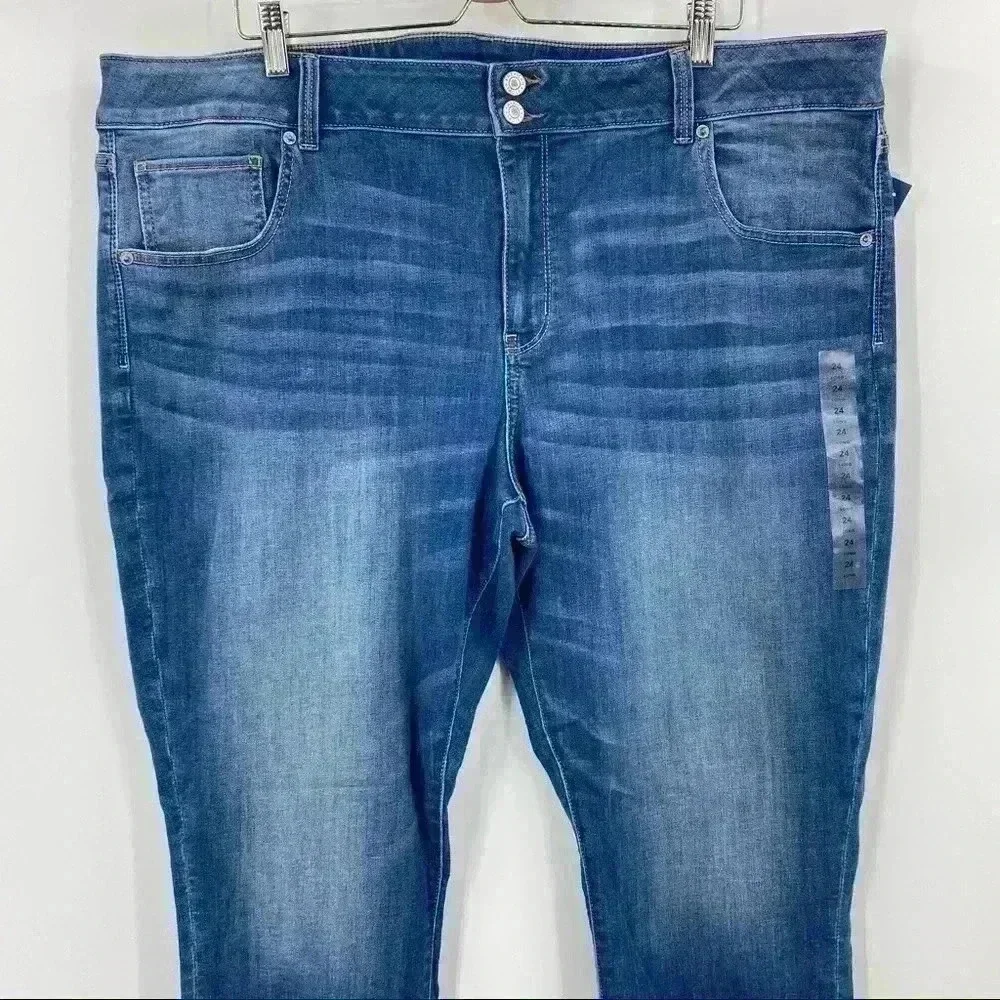 AE Ne(x)t Level Artist Crop Jean‎ Size 24 Long NWT